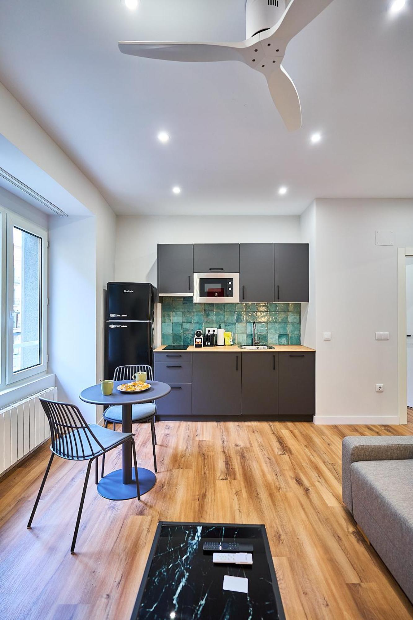 Apartamentos Esperanza By Gaiarooms Саламанка Екстериор снимка