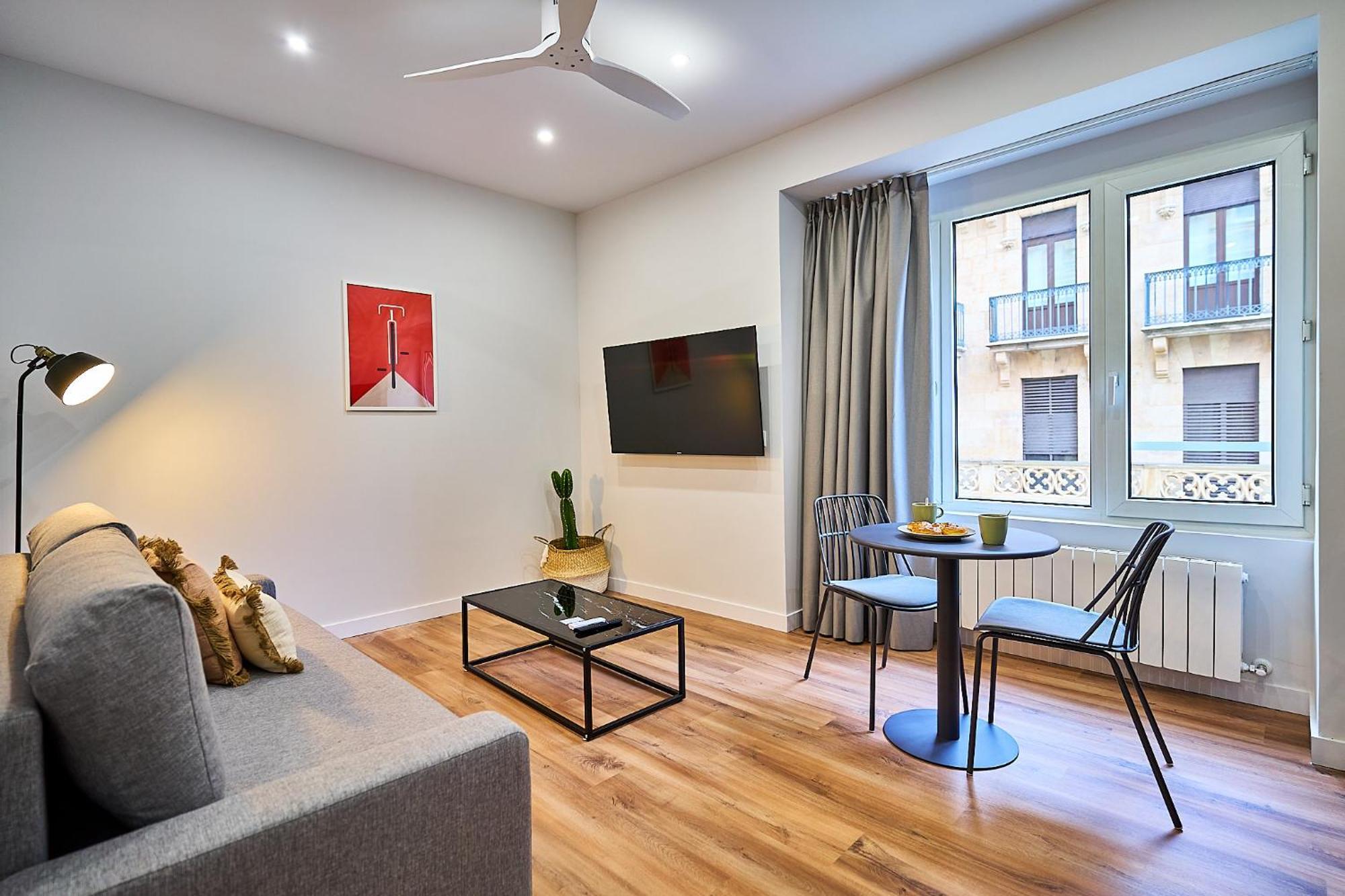Apartamentos Esperanza By Gaiarooms Саламанка Екстериор снимка